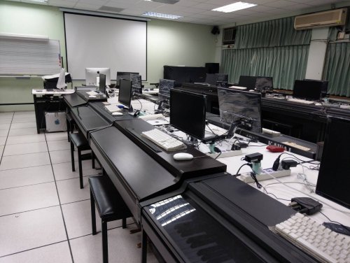 E206 iMac電腦音樂工程教室